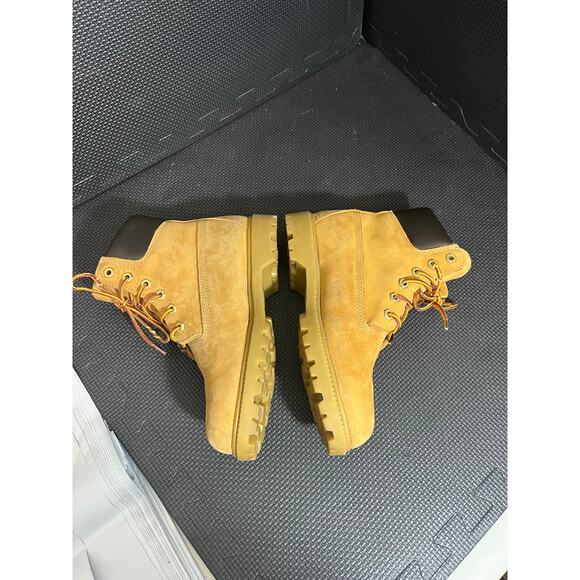 Timberland 6 Inch Waterproof Boots Wheat Nubuck Leather Shoes Womens Size 7.5 - Picture 3 of 8